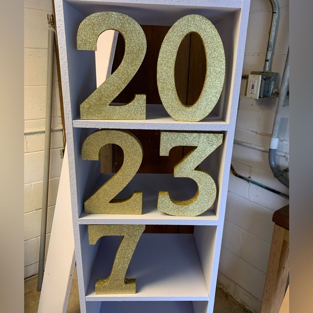 Gold numbers